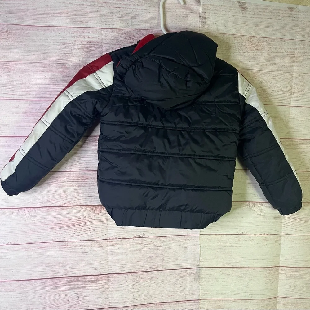 Jordan black, white,‎ red Big Boys' Nylon Puffer Jacket Size 4 | XS| 3-4 yrs